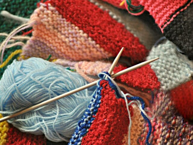 Neue Mitmach-Aktion der Malteser: Stricken und häkeln für den guten Zweck