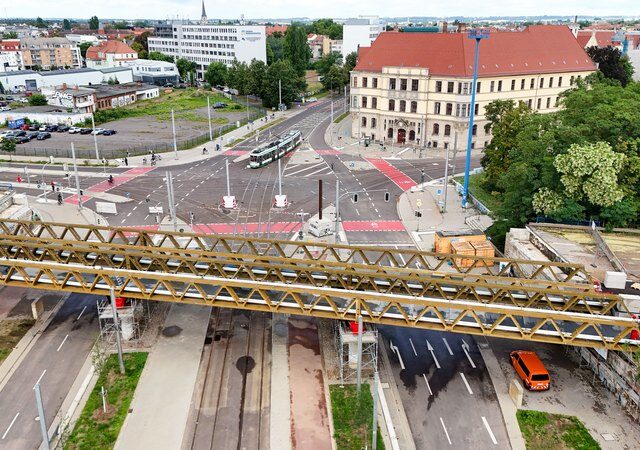 Schnell in die Innenstadt: Straßenbahnen fahren wieder über Damaschkeplatz