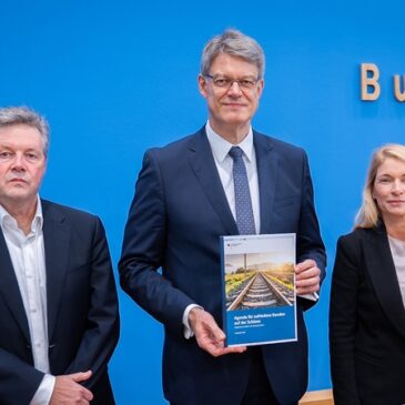 Bundesverkehrsminister Patrick Schnieder stellt „Agenda für zufriedene Kunden auf der Schiene“ und Führungsspitze vor