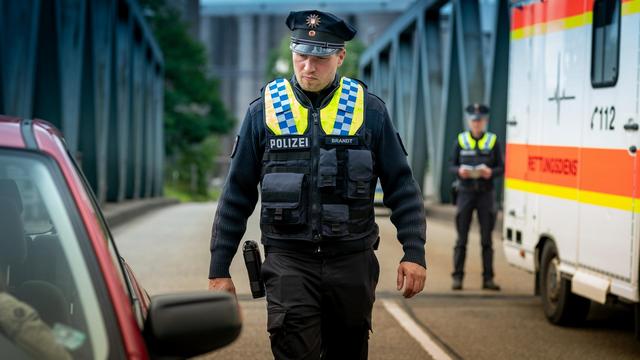Krimiserie: Notruf Hafenkante – Kleine Hafenrundfahrt (ZDF 19:25 – 20:15 Uhr)