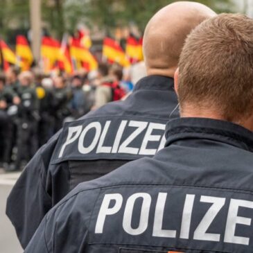 Mitteldeutsche Zeitung: 18 rechtsextreme Verdachtsfälle in Sachsen-Anhalts Polizei in 2023 und 2024