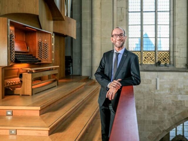 DomVesper an der Paradiesorgel mit Domkantor Christian Otto heute um 18 Uhr im Magdeburger Dom