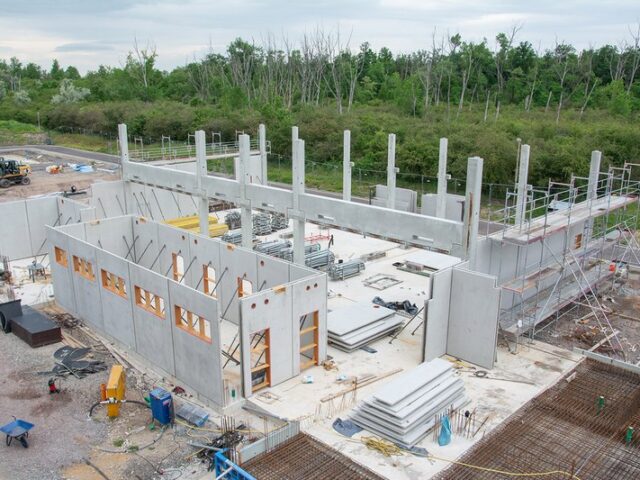 Arbeitsministerin Grimm-Benne bei Richtfest des „Campus´ Handwerk“ in Halle: „Hohe Ausbildungsqualität für unsere Fachkräfte der Zukunft“