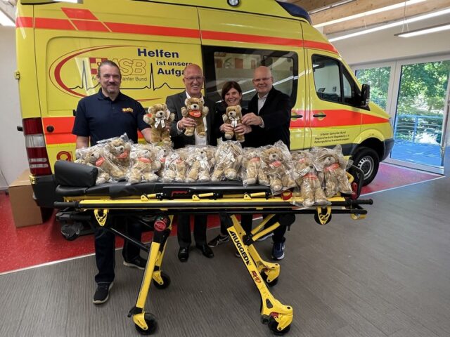 Teddys als Trostspender für Kinder in Notlagen