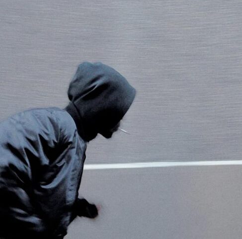 longJ veröffentlicht seine neue Single “Artsy Rap”