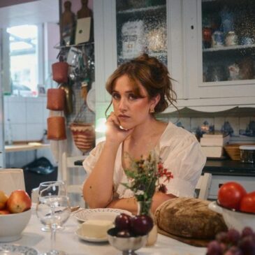 Muryel mit ihrer neuen Single „Mad Man“