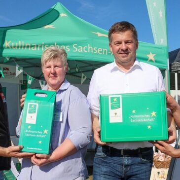 Landwirtschaftsminister Sven Schulze stellt die „Kulinarische Sterne-Box 2025“ vor