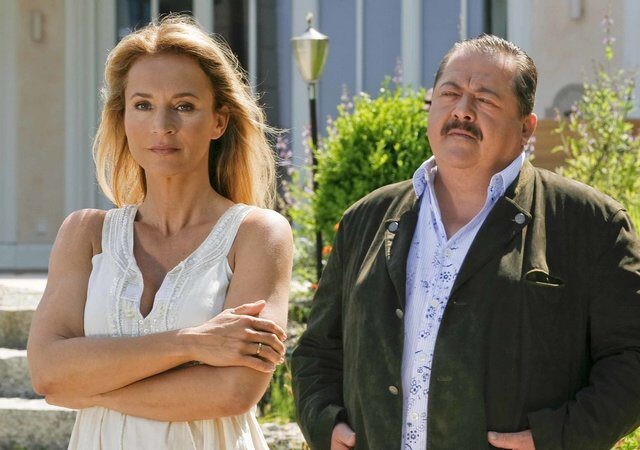 Krimiserie: Die Rosenheim-Cops – Mord auf Raten (ZDF 16:10 – 17:00 Uhr)