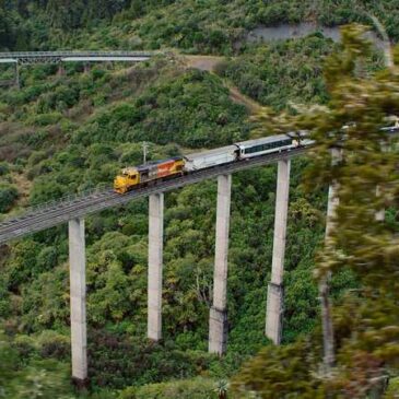Wunderschön!: Eisenbahnrouten, die Sie kennen sollten (WDR  20:15 – 21:45 Uhr)