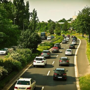Statistisches Bundesamt: Auto häufigstes Verkehrsmittel