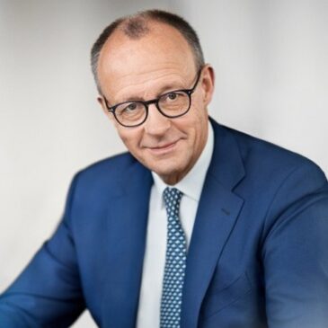 Merz lehnt EinreiĂźen der Brandmauer zur AfD ab