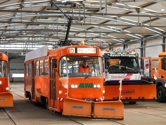 Landeshauptstadt und MVB / Auf den Winter gut vorbereitet – Zusammen für freie Straßen und Gleise