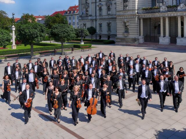 Walzerträume zum Jahresauftakt in der Johanniskirche