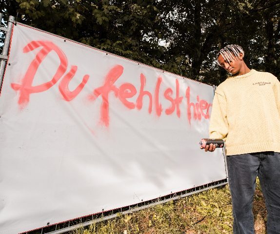 bac veröffentlicht seine neue Single “Du fehlst hier”