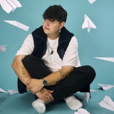 ISAAK veröffentlicht seine neue Single „Paper Plane“
