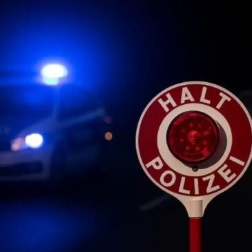 Einfluss von BetÀubungsmitteln? Autofahrer fÀhrt Schlangenlinien