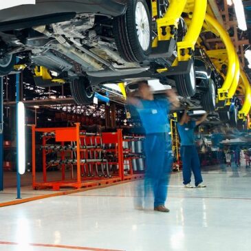 Stellenabbau in der Automobilindustrie: 48 700 weniger Beschäftigte zum Ende des 3. Quartals 2025 als ein Jahr zuvor