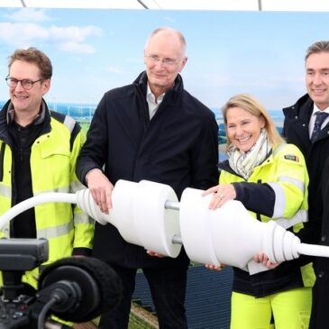 Staatssekretär Wünsch bei Einweihung von großem Kombi-Kraftwerk: „Hybrid ist Trumpf“