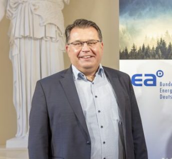 Neuer Vorsitzender des Bundesverbands der Energieagenturen kommt aus Sachsen-Anhalt: Willingmann gratuliert Marko Mühlstein