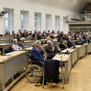 Zentrale Gedenkstunde zum Volkstrauertag im Landtag von Sachsen-Anhalt