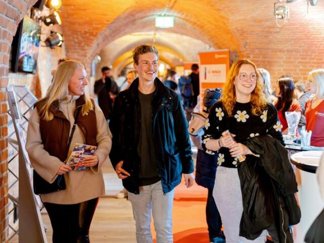 „hierbleiben JOBEVENT“ heute in Magdeburg mit Jobmatching zur Karriere in der Region