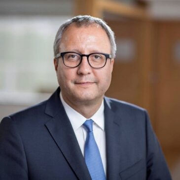 Voßkuhle warnt: AfD will Demokratie abschaffen