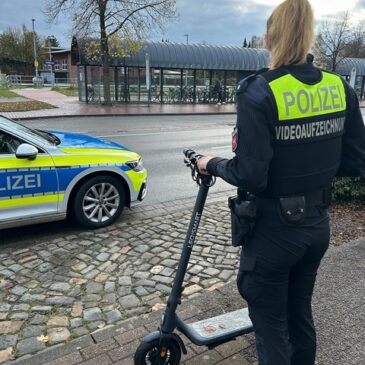 Betrunken auf gestohlenem E-Scooter