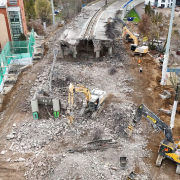 Arbeiten zum Brückenabriss in der Halberstädter Straße vorzeitig beendet / Hellestraße öffnet eine Woche früher als geplant