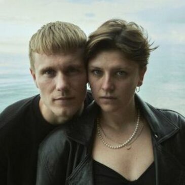 Elektro-Pop-Duo ROYA veröffentlichen ihre Winter Version von „Cruise“ 