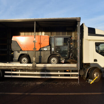 A2: Autobahnpolizei entdeckt gestohlene Kehrmaschine