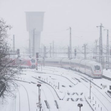 Glatteisgefahr in Mitteldeutschland – Bahn drosselt Tempo
