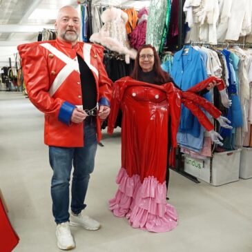 Kostümverkauf im Magdeburger Opernhaus:   Einzigartige Kostüme für zu Hause