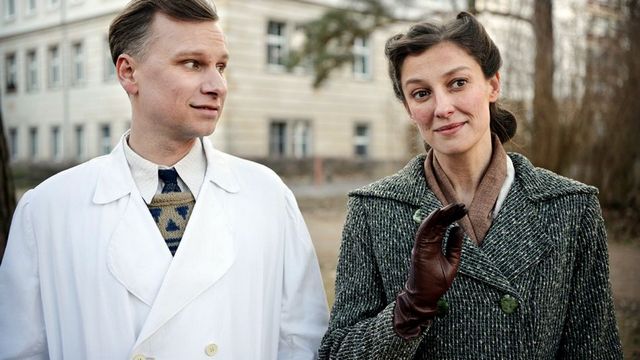 Drama: Und der Zukunft zugewandt (RBB  20:15 – 21:55 Uhr)