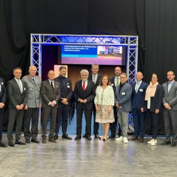 Willingmann bei Symposium zur Gründung von Zentrum für Katastrophenmedizin in Halle