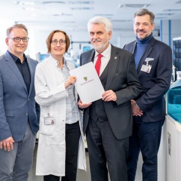 Willingmann überreicht Förderung über rund 8 Millionen Euro an Universitätsmedizin Halle