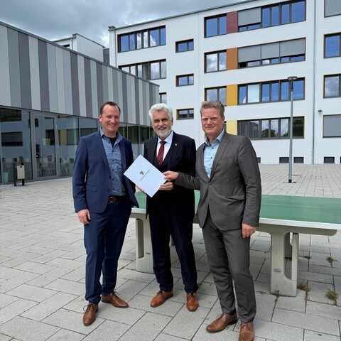 Willingmann wirbt für die Integration des Themas Hitzeschutz in jede Bauplanung