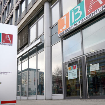 „Chancen-Markt Ausbildung“: Umfassende Beratung für Jugendliche und Eltern zum Berufseinstieg / Heute von 16.00 bis 18.00 Uhr in der Jugendberufsagentur Magdeburg