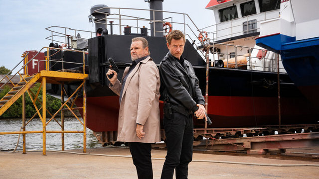 Krimi: Friesland – Schiffe schrotten (ZDF 20:15 – 21:45 Uhr)