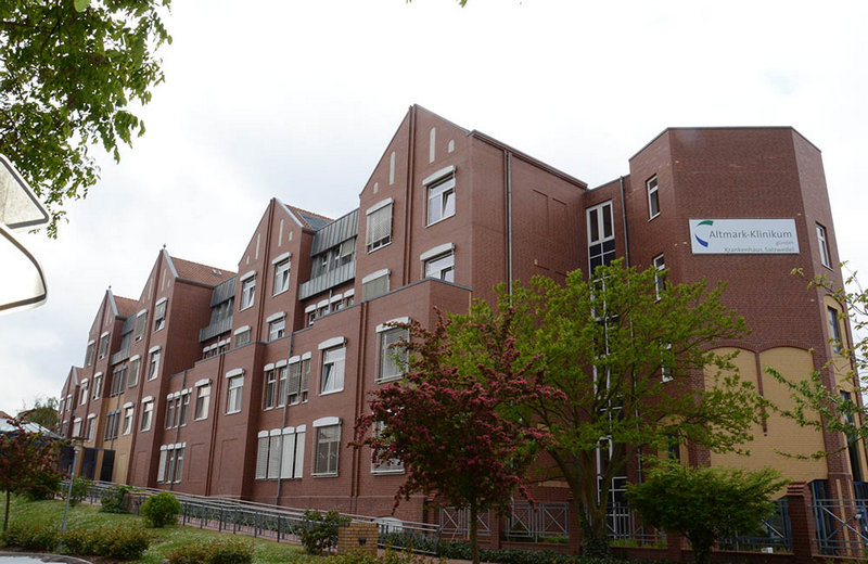 Altmark-Klinikum: Versorgung bleibt an beiden Standorten gesichert – Positive Signale zur Überwindung der wirtschaftlichen Notlage