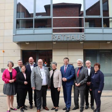 Auswärtige Kabinettssitzung in Wolmirstedt – Ministerpräsident Sven Schulze: Landkreis Börde Vorbild bei erneuerbaren Energien