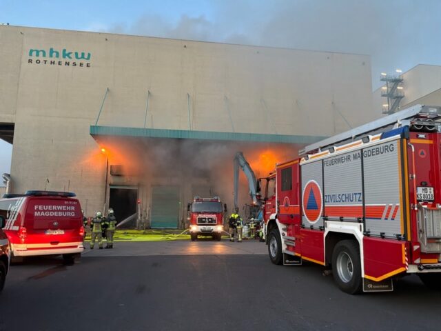 Brand im Müllheizkraftwerk Magdeburg-Rothensee