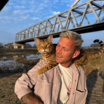 Deutschlands berühmtester Kater heute auf der „TIERWELT“ in Magdeburg