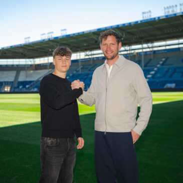 Aus dem eigenen Nachwuchs: Adrian Drews bleibt langfristig beim 1. FC Magdeburg