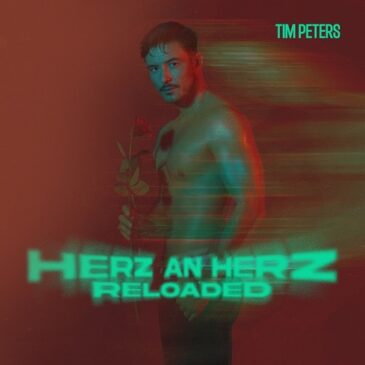 TIM PETERS präsentiert „Herz an Herz Reloaded“ und veröffentlicht am Freitag sein neues Album „Schlager Rave“