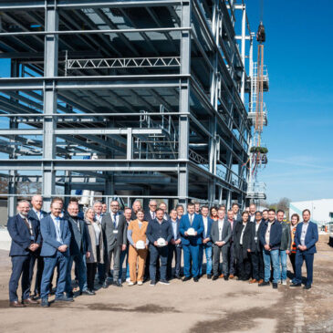 Richtfest bei IBU-tec in Bitterfeld-Wolfen/ Ministerpräsident Sven Schulze: Starkes Signal für unseren Industriestandort