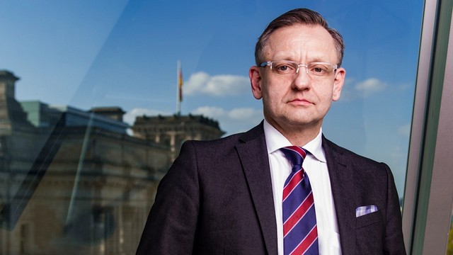 Krise um Vetternwirtschaft: AfD Sachsen-Anhalt akzeptiert Vermittler aus Berlin