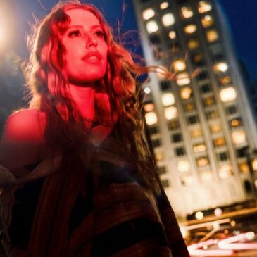 LEA startet mit ihrer neuen Single „Chemie“ in ein neues musikalisches Kapitel / Premiere um 19:00 Uhr