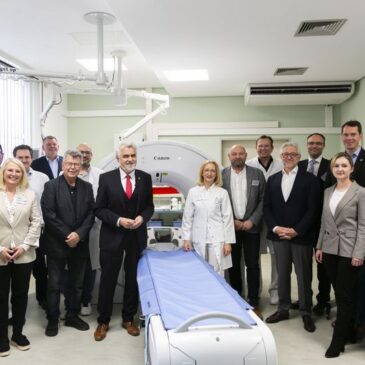 Wissenschaftsminister Prof. Armin Willingmann besucht die Lungenklinik Lostau der Universitätsmedizin Magdeburg