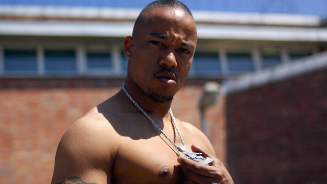 Doku: Die Honigfalle – Eine wahre Geschichte über Liebe, Lügen und das FBI (3sat  20:15 – 21:35 Uhr)