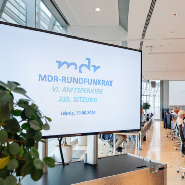 MDR-Rundfunkrat genehmigt MDR-Jahresabschluss 2025, nimmt Geschäftsbericht 2025 zur Kenntnis und stimmt zwei neuen „Polizeiruf“-Produktionen zu